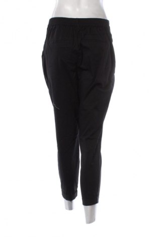 Pantaloni de femei Vero Moda, Mărime M, Culoare Negru, Preț 67,99 Lei