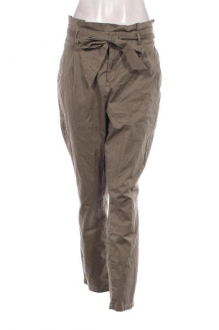 Pantaloni de femei Vero Moda, Mărime XL, Culoare Gri, Preț 35,99 Lei