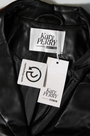 Geacă de piele pentru femei Katy Perry exclusive for ABOUT YOU, Mărime M, Culoare Negru, Preț 230,99 Lei