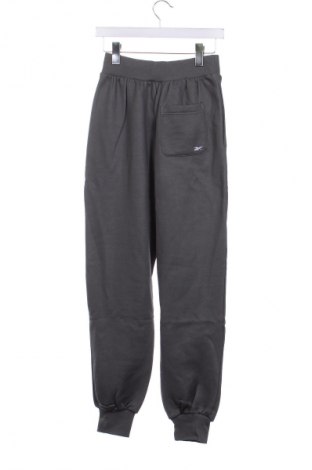 Pantaloni trening de femei Reebok, Mărime XS, Culoare Gri, Preț 153,99 Lei