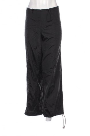 Pantaloni trening de femei SHEIN, Mărime M, Culoare Negru, Preț 38,99 Lei