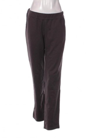 Pantaloni trening de femei Schneider, Mărime M, Culoare Maro, Preț 43,99 Lei