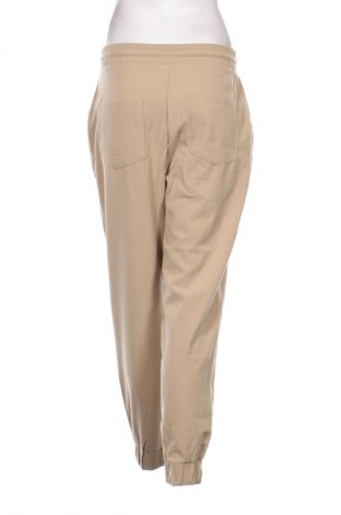 Pantaloni trening de femei Stradivarius, Mărime M, Culoare Bej, Preț 74,00 Lei