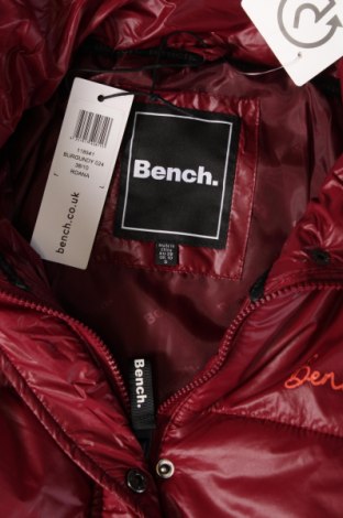 Damenjacke Bench, Größe M, Farbe Rot, Preis € 44,79