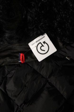 Damenjacke Moncler, Größe M, Farbe Grün, Preis € 251,53