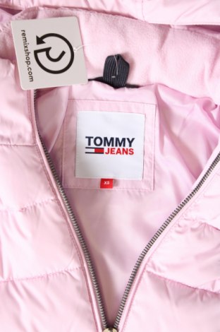 Дамско яке Tommy Jeans, Размер XS, Цвят Розов, Цена 233,99 лв.