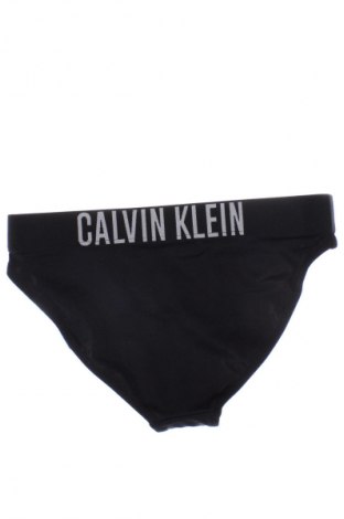 Детски бански Calvin Klein, Размер 7-8y/ 128-134 см, Цвят Черен, Цена 65,79 лв.