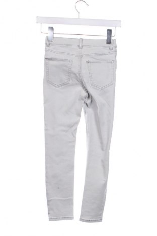 Kinderjeans, Größe 7-8y/ 128-134 cm, Farbe Grau, Preis 8,49 €