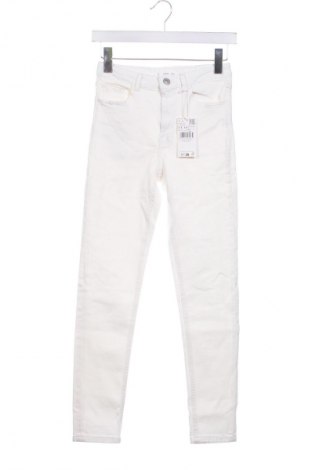 Kinderjeans Mango, Größe 13-14y/ 164-168 cm, Farbe Weiß, Preis € 12,79