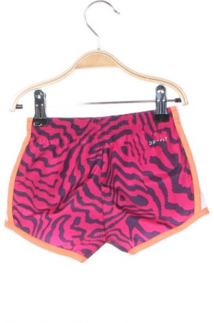 Kinder Shorts Nike, Größe 12-18m/ 80-86 cm, Farbe Mehrfarbig, Preis 16,99 €