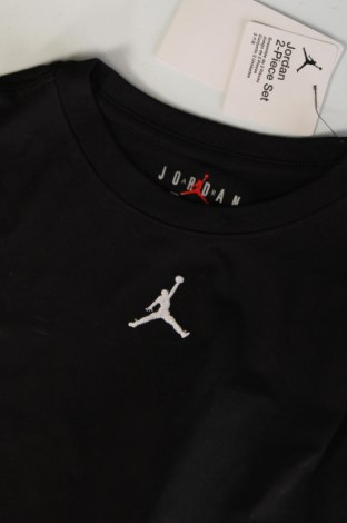 Dziecięcy T-shirt Air Jordan Nike, Rozmiar 4-5y/ 110-116 cm, Kolor Czarny, Cena 115,49 zł