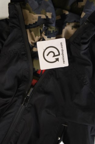 Kinderjacke Givenchy, Größe 4-5y/ 110-116 cm, Farbe Mehrfarbig, Preis € 56,49