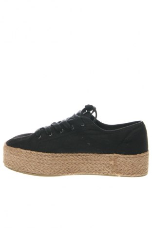 Espadryle Pull&Bear, Rozmiar 41, Kolor Czarny, Cena 48,99 zł