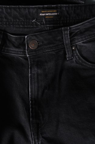 Męskie jeansy Jack & Jones, Rozmiar M, Kolor Czarny, Cena 27,99 zł