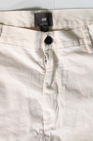 Herren Shorts H&M, Größe M, Farbe Ecru, Preis 5,12 €