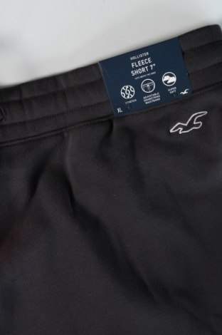 Pantaloni scurți de bărbați Hollister, Mărime XL, Culoare Gri, Preț 112,49 Lei