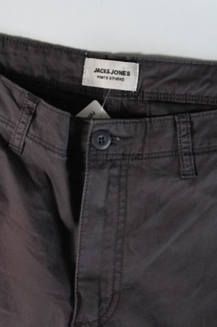 Męskie szorty Jack & Jones, Rozmiar L, Kolor Szary, Cena 65,99 zł