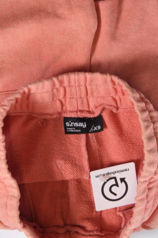 Pantaloni scurți de bărbați Sinsay, Mărime XS, Culoare Portocaliu, Preț 63,78 Lei