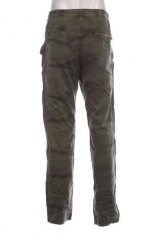 Herrenhose, Größe L, Farbe Grün, Preis € 32,29