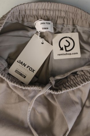 Pantaloni de bărbați Dan Fox X About You, Mărime S, Culoare Gri, Preț 70,99 Lei