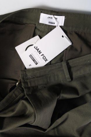 Pantaloni de bărbați Dan Fox X About You, Mărime L, Culoare Verde, Preț 76,99 Lei