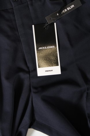 Herrenhose Jack & Jones, Größe M, Farbe Blau, Preis € 15,99