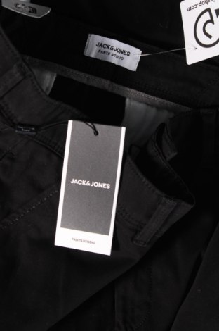 Pánske nohavice  Jack & Jones, Veľkosť L, Farba Čierna, Cena  22,95 €