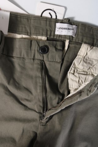 Pantaloni de bărbați Lindbergh, Mărime M, Culoare Verde, Preț 207,99 Lei