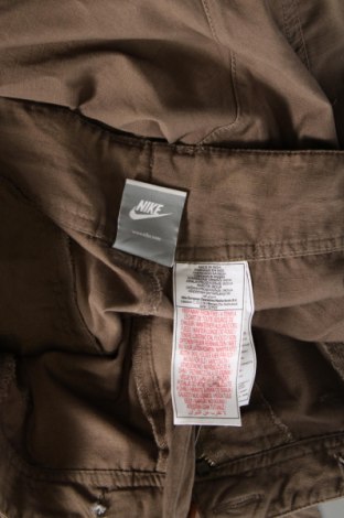 Pantaloni de bărbați Nike, Mărime XL, Culoare Maro, Preț 90,99 Lei