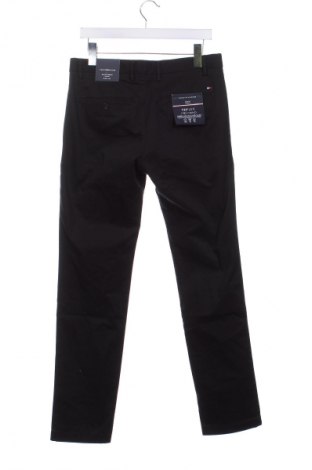 Pantaloni de bărbați Tommy Hilfiger, Mărime M, Culoare Negru, Preț 334,49 Lei