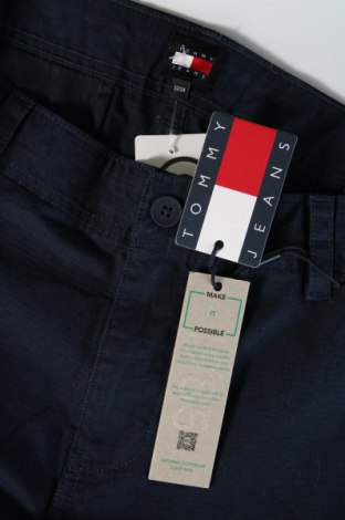 Pánske nohavice  Tommy Jeans, Veľkosť M, Farba Modrá, Cena  40,25 €