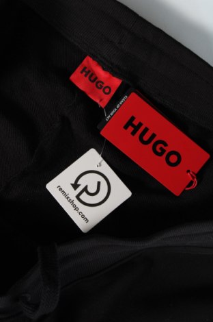 Мъжко спортно долнище Hugo Boss, Размер XXL, Цвят Черен, Цена 152,29 лв.