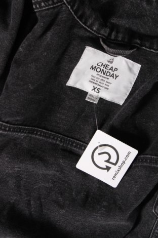 Мъжко яке Cheap Monday, Размер XS, Цвят Сив, Цена 13,99 лв.