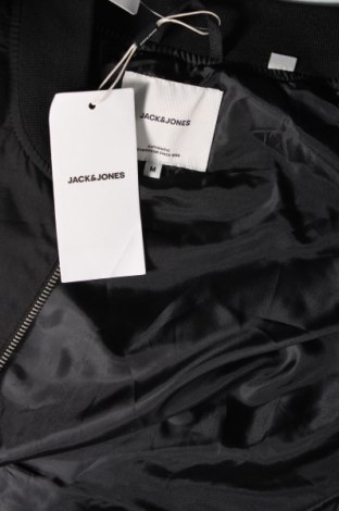 Ανδρικό μπουφάν Jack & Jones, Μέγεθος M, Χρώμα Μαύρο, Τιμή 17,99 €