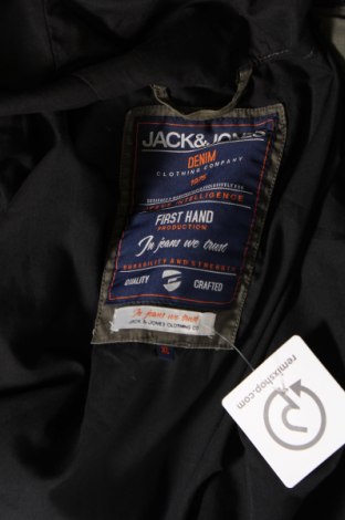 Мъжко яке Jack & Jones, Размер XL, Цвят Зелен, Цена 24,99 лв.