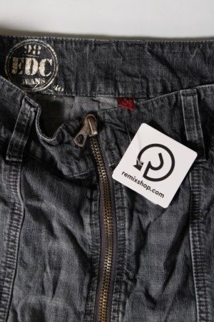 Пола Edc By Esprit, Размер M, Цвят Черен, Цена 10,99 лв.