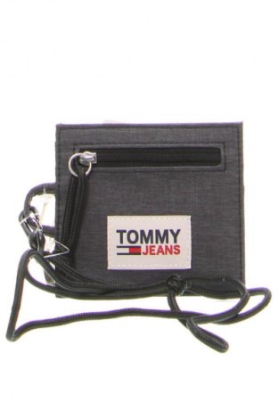 Портмоне Tommy Jeans, Цвят Син, Цена 29,29 лв.