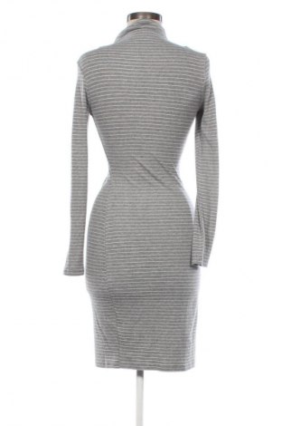 Kleid, Größe S, Farbe Grau, Preis € 9,49