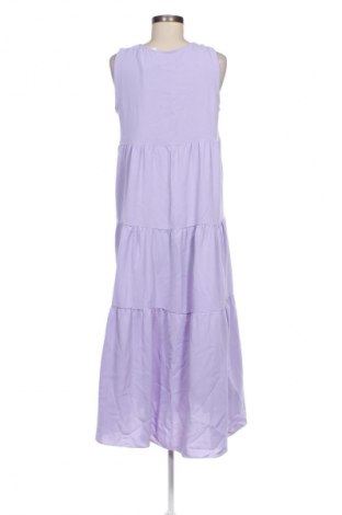 Kleid, Größe M, Farbe Lila, Preis 8,99 €