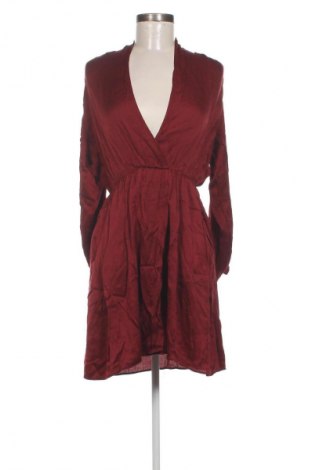 Kleid, Größe L, Farbe Rot, Preis 8,99 €