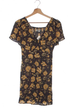 Rochie Abercrombie & Fitch, Mărime XS, Culoare Multicolor, Preț 146,99 Lei