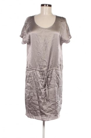 Kleid Alba Moda, Größe M, Farbe Grau, Preis € 49,49