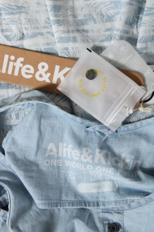 Φόρεμα Alife And Kickin, Μέγεθος S, Χρώμα Πολύχρωμο, Τιμή 19,99 €