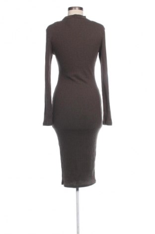 Kleid Amisu, Größe L, Farbe Grün, Preis 6,99 €