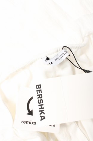 Φόρεμα Bershka, Μέγεθος M, Χρώμα Λευκό, Τιμή 10,49 €