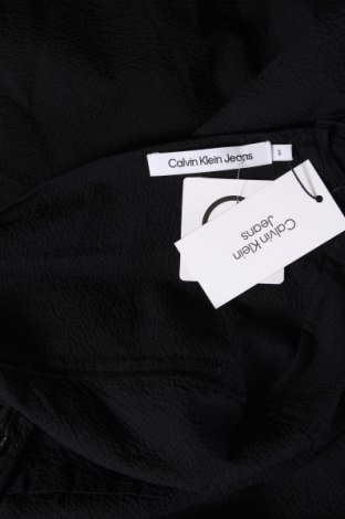 Рокля Calvin Klein Jeans, Размер S, Цвят Черен, Цена 93,99 лв.