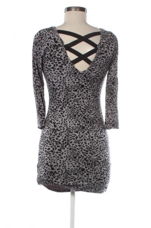 Rochie Clockhouse, Mărime M, Culoare Gri, Preț 25,99 Lei