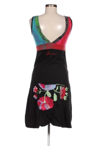 Kleid Desigual, Größe M, Farbe Schwarz, Preis 26,80 €