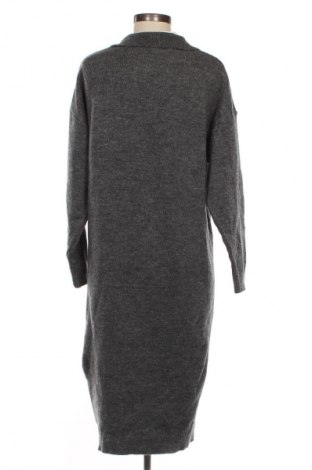 Kleid Esmara, Größe M, Farbe Grau, Preis 6,49 €