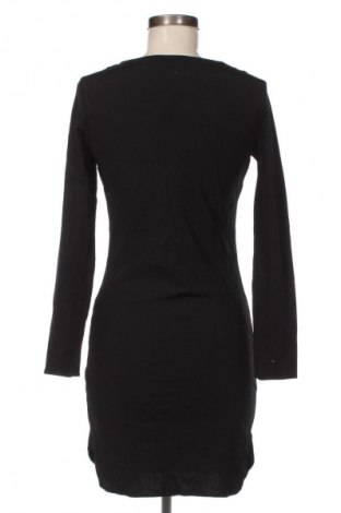 Kleid Gina Tricot, Größe M, Farbe Schwarz, Preis 5,99 €